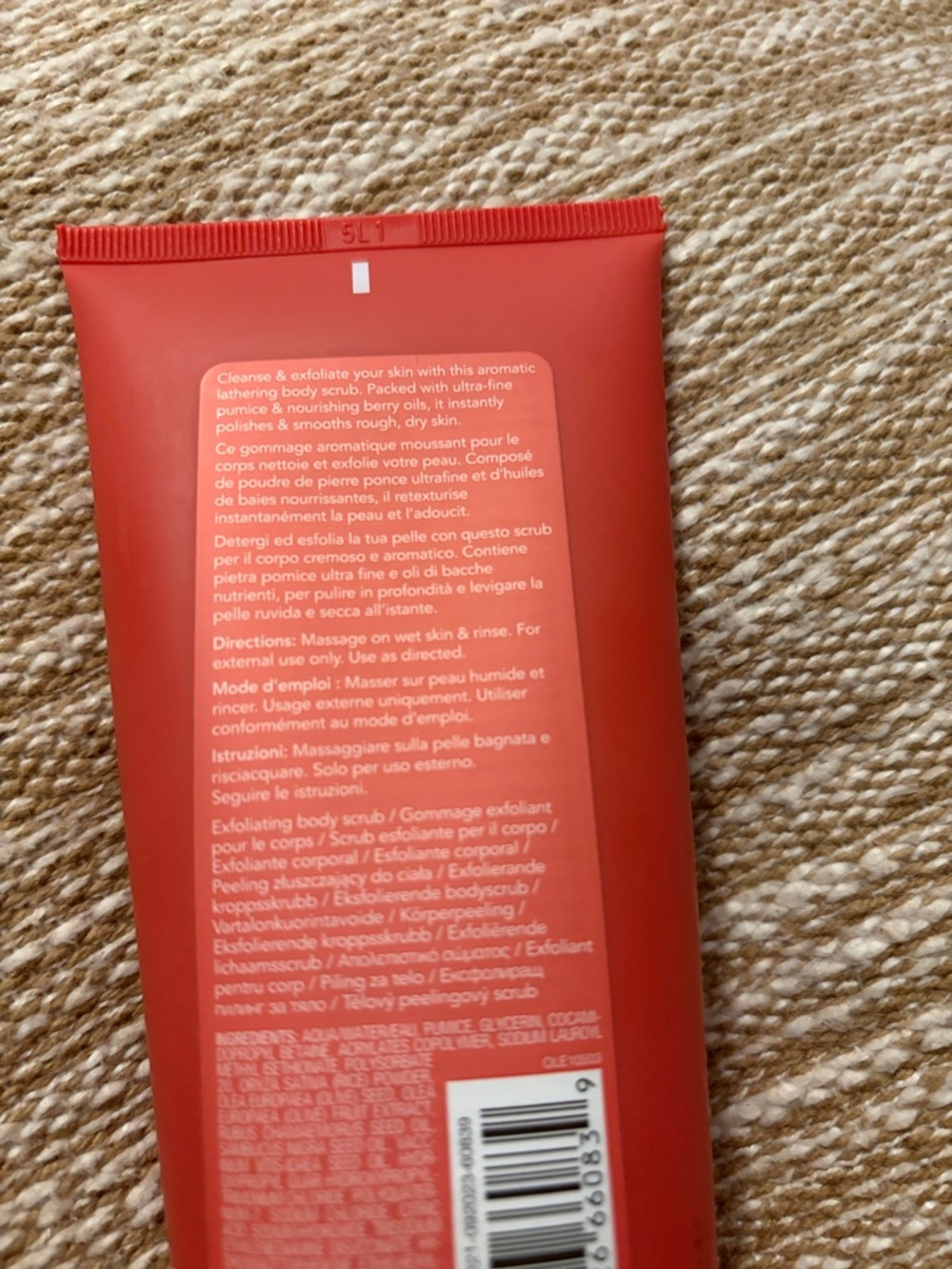 NEW Ole Henriksen Red Retexturizing Body Scrub - Picture 2 of 2